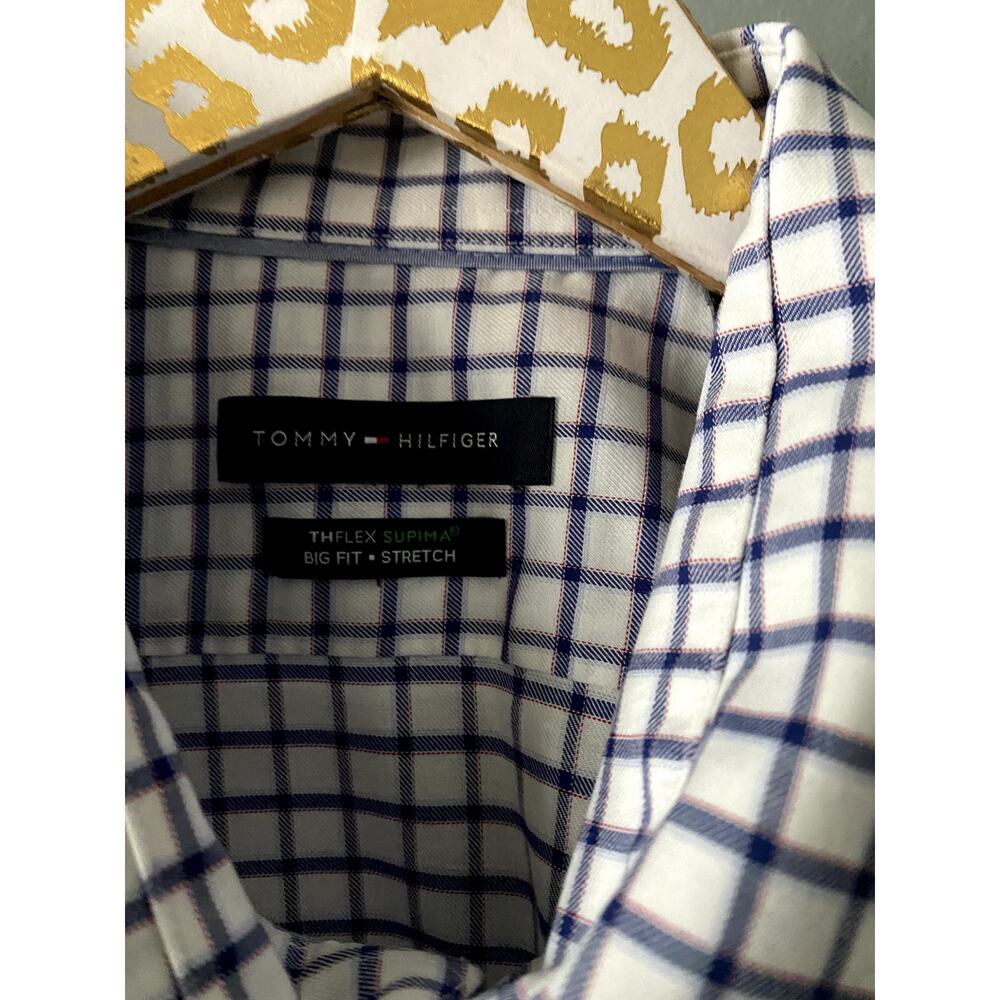 Tommy Hilfiger Big Fit Men's Button Down | 18.5 - Picture 4 of 5